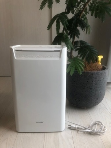衣類乾燥除湿機　アイリスオーヤマ　DCE-6515