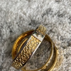 コーチ　ゴールドバングル