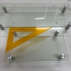 [ほぼ無料] モニター台（強化ガラス製）の画像