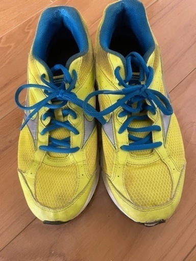 MIZUNO ランニングシューズ 25.5cm
