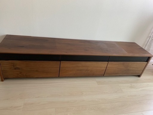 無垢材のテレビボード台