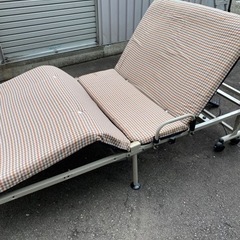 売約済　電動折り畳み介護ベッド