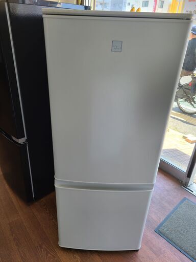 【リサイクルショップどりーむ天保山店】●1909●　三菱　ノンフロン冷凍冷蔵庫　2020年製　容量１４６L　MR-P15EF-KW形