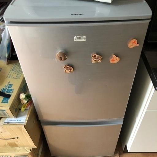 シャープ　冷蔵庫