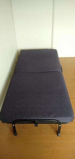 【決まりました！】☆折りたたみ式・シングルベッド☆
