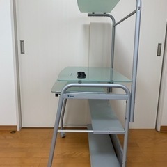 （取引完了）サンワ ガラスパソコンデスク（W750×D530）の画像