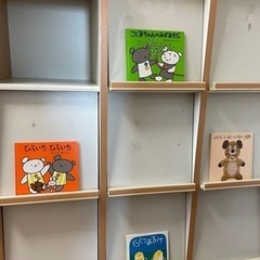 絵本棚　7月末まで　好きな絵本50冊付き