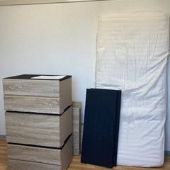 ベッドフレーム　マットレス付き　新品シーツ、敷きパッド有りの画像
