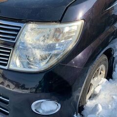 ☆自社ローンできます　ニッサン　エルグランド　４WD