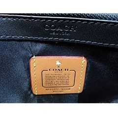 コーチ×ピーナッツ スヌーピーアイススケートジップアラウンドウォレット ブラックの画像