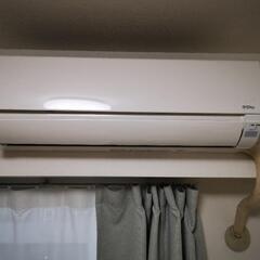 エアコン　引っ越しのため譲ります。日立　白くまくん