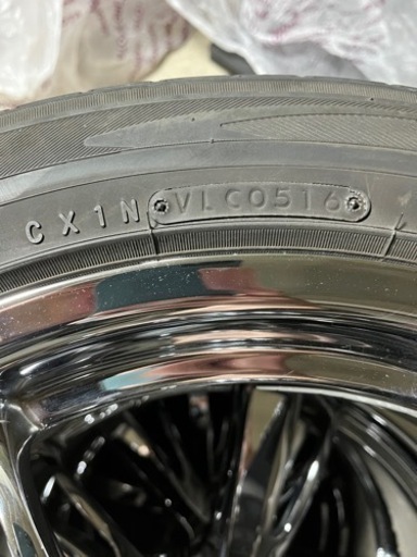 ZEAタイヤ　225/50/r18 トヨタ　エスティマ