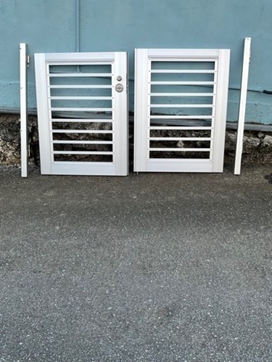 アルミ　門扉　中古美品