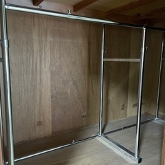 押し入れ用　ハンガーラック