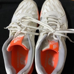 テニスシューズ　ニューバランス　24センチ　190 new ba...