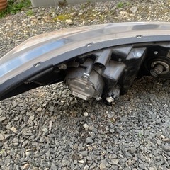 フリード　GB8 左右ヘッドライトの画像