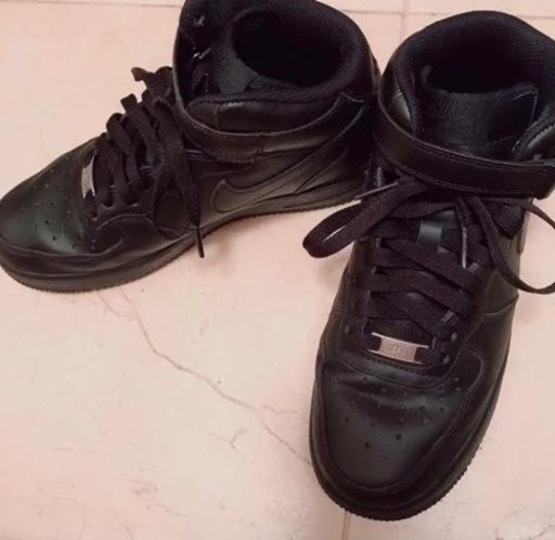 NIKE エアフォース1 ハイカット　黒