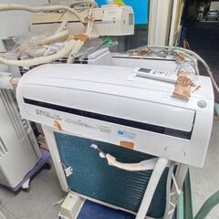 アイリスオーヤマエアコン6畳用2.2 K 2017年製別館においてます