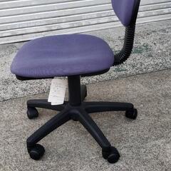 オフィス　チェアの画像