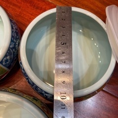 陶器の入れ物 値下げの画像