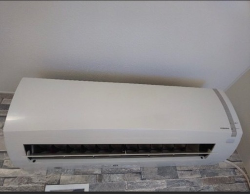 中古エアコン　電気工事　点検口作成
