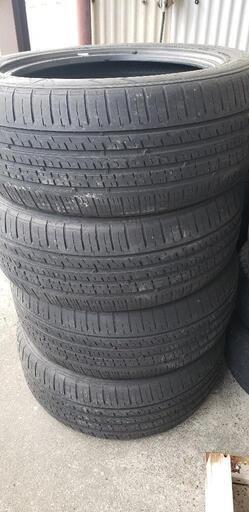 235 /50R18　夏タイヤ　４本　アルファード