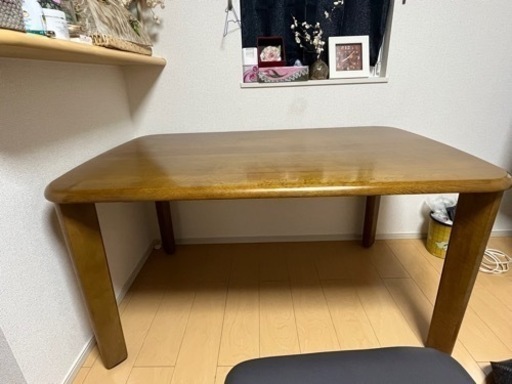 【受け渡し先決まりました】テーブル1台＋椅子3脚