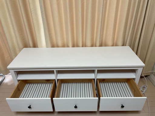 イケア　テレビ台　HEMNES ヘムネス