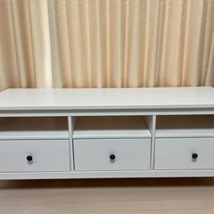 イケア　テレビ台　HEMNES ヘムネスの画像