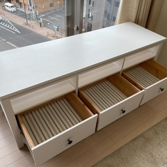 イケア　テレビ台　HEMNES ヘムネスの画像