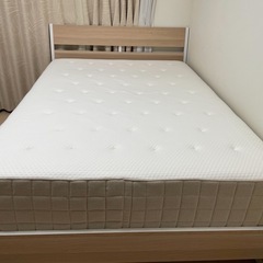 イケア　ダブルベッド　マットレスのみ