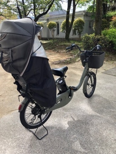 電動アシスト自転車　Panasonicギュット　子ども後のせ　レインカバー付き
