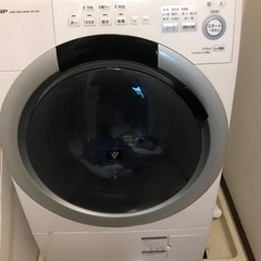 本日、明日来られる方限定シャープドラム洗濯機　ES-S7Aの画像