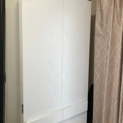 ワードローブ・引き出し付き（白）の画像
