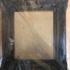 木製額縁の画像