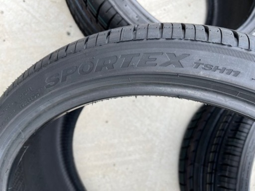 トライアングル　新品タイヤ4本　245/35ZR19 21年製造
