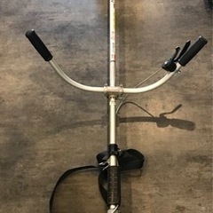 【中古】makita エンジン草刈機 楽らくスタート MEM212T