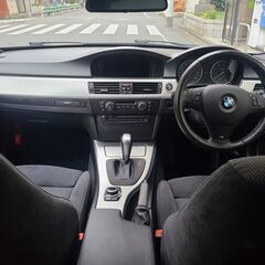 BMW320ツーリングMスポーツ　H23後期LCIエンジン　車検6/4　走行87000ｋ　純正ＨＤＤナビ　ミラー内臓ＥＴＣ　純正エアロ＆専用17ＡＷ　キセノン　コンフォートアクセスの画像