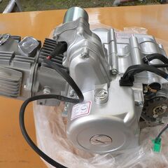 モンキー、ダックス、カブ用中華エンジン１１０ｃｃ、セル付、４速ク...