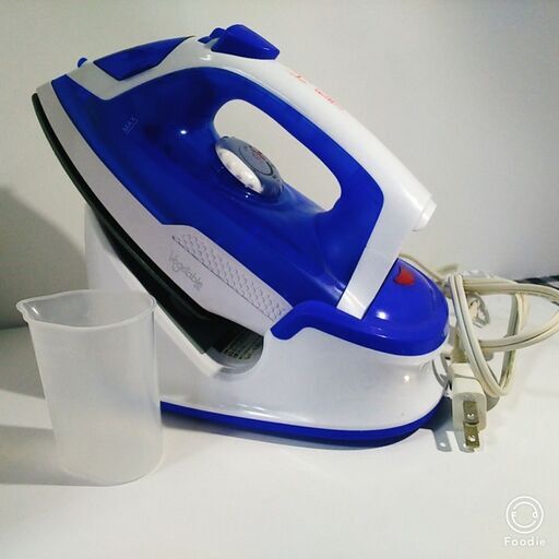中古 コードレススチームアイロン  アイロン