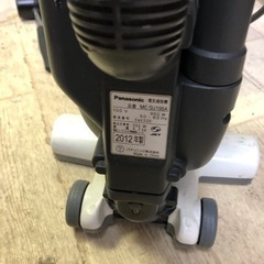 掃除機　自立型の画像