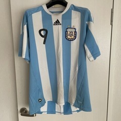アディダス　スポーツシャツ