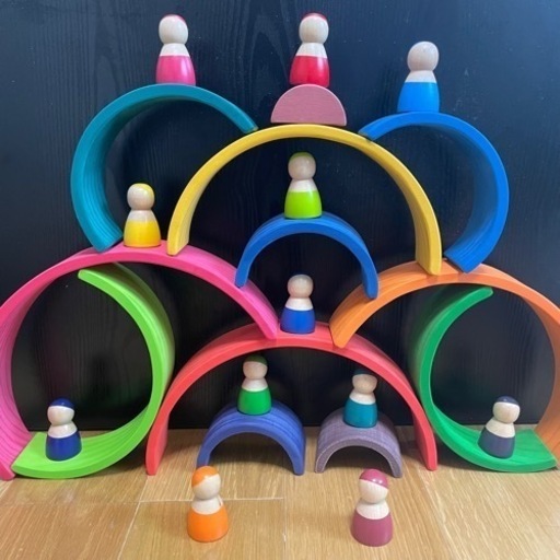 アーチレインボー　レインボーフレンズ　色合わせ　モンテッソーリ