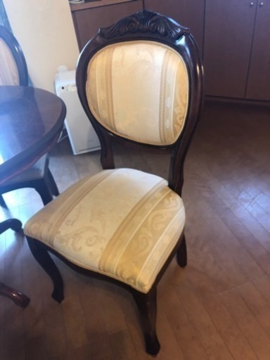 ダイニングチェア4脚