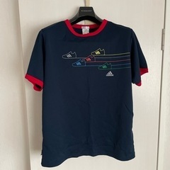 アディダス　スポーツシャツの画像