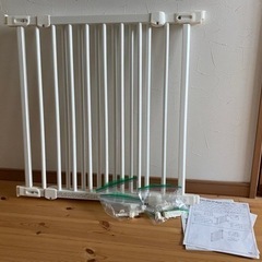 ベビーゲート　ベビーフェンス　フレックスフィット　階段用の画像