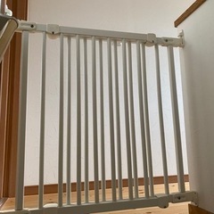 ベビーゲート　ベビーフェンス　フレックスフィット　階段用の画像
