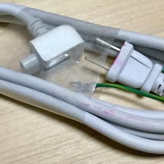 純正 未使用品  MacBookPro AC 延長コード（未使用）新品