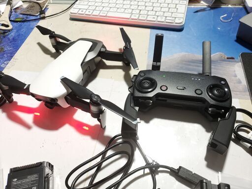 DJI Mavic Air Fly More Combo (スペアバッテリー1つ欠損)