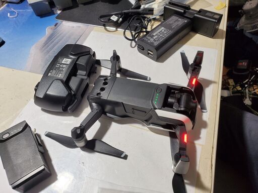 DJI Mavic Air Fly More Combo (スペアバッテリー1つ欠損)